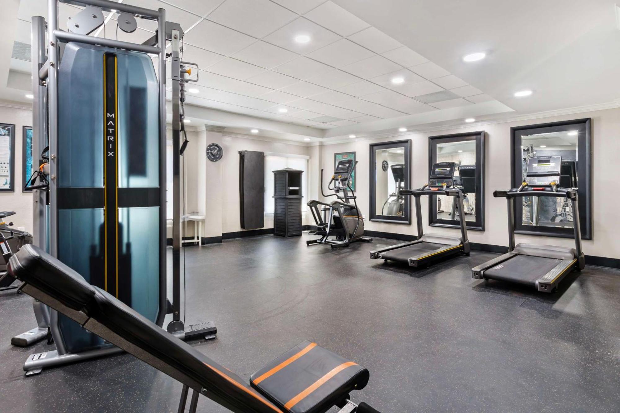 Best Western Plus Sugar Land-Stafford Экстерьер фото